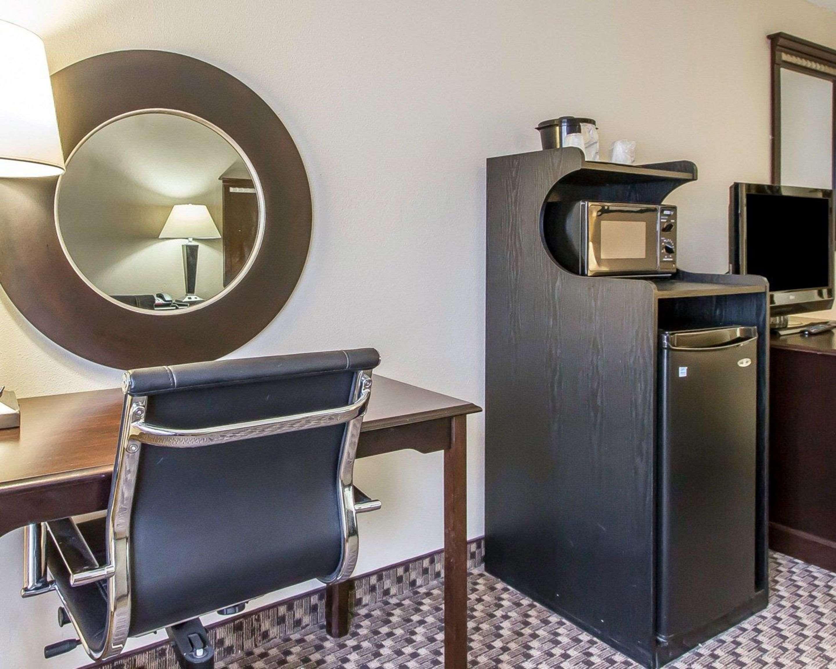 Quality Inn Macomb Near University Area Esterno foto