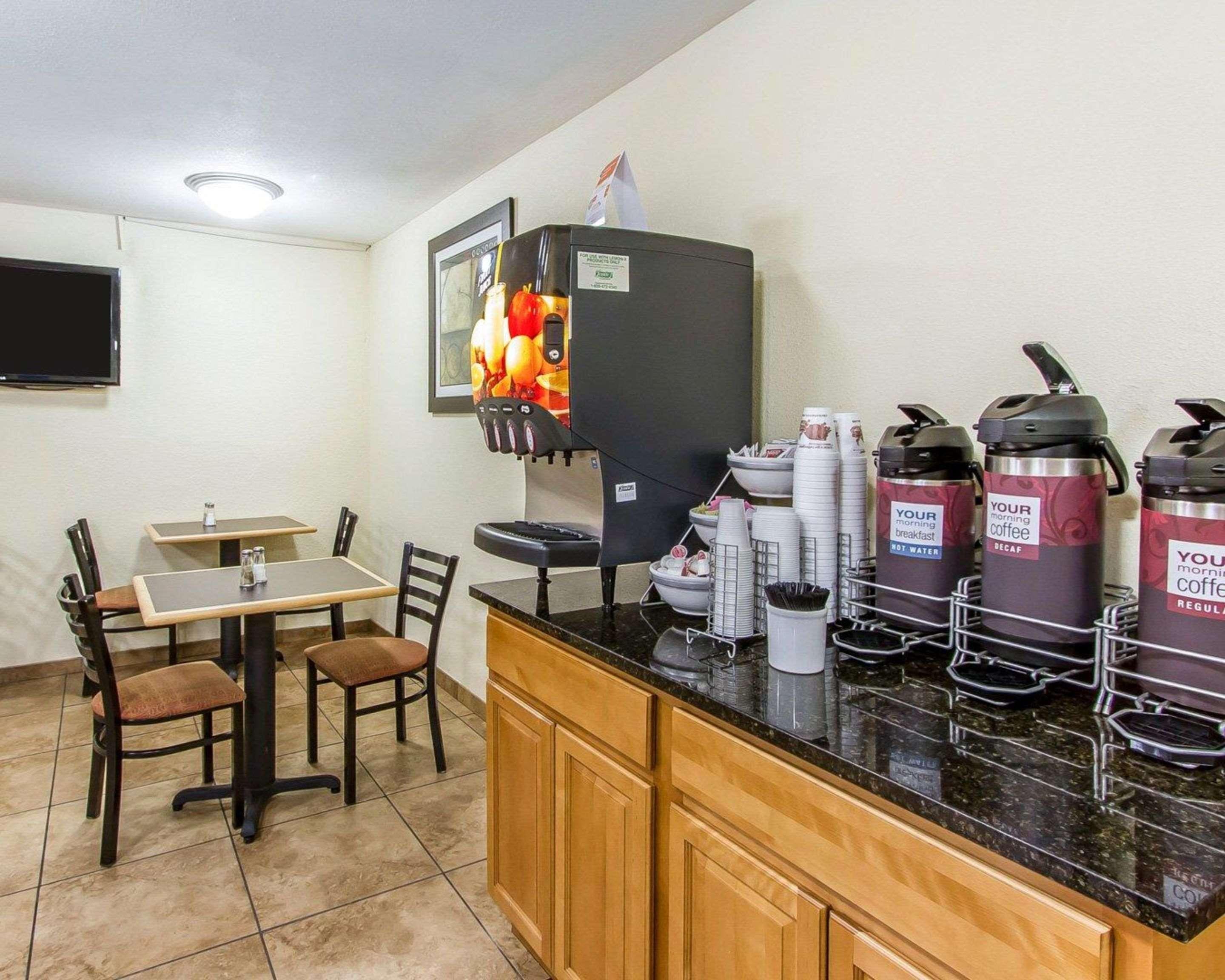 Quality Inn Macomb Near University Area Esterno foto