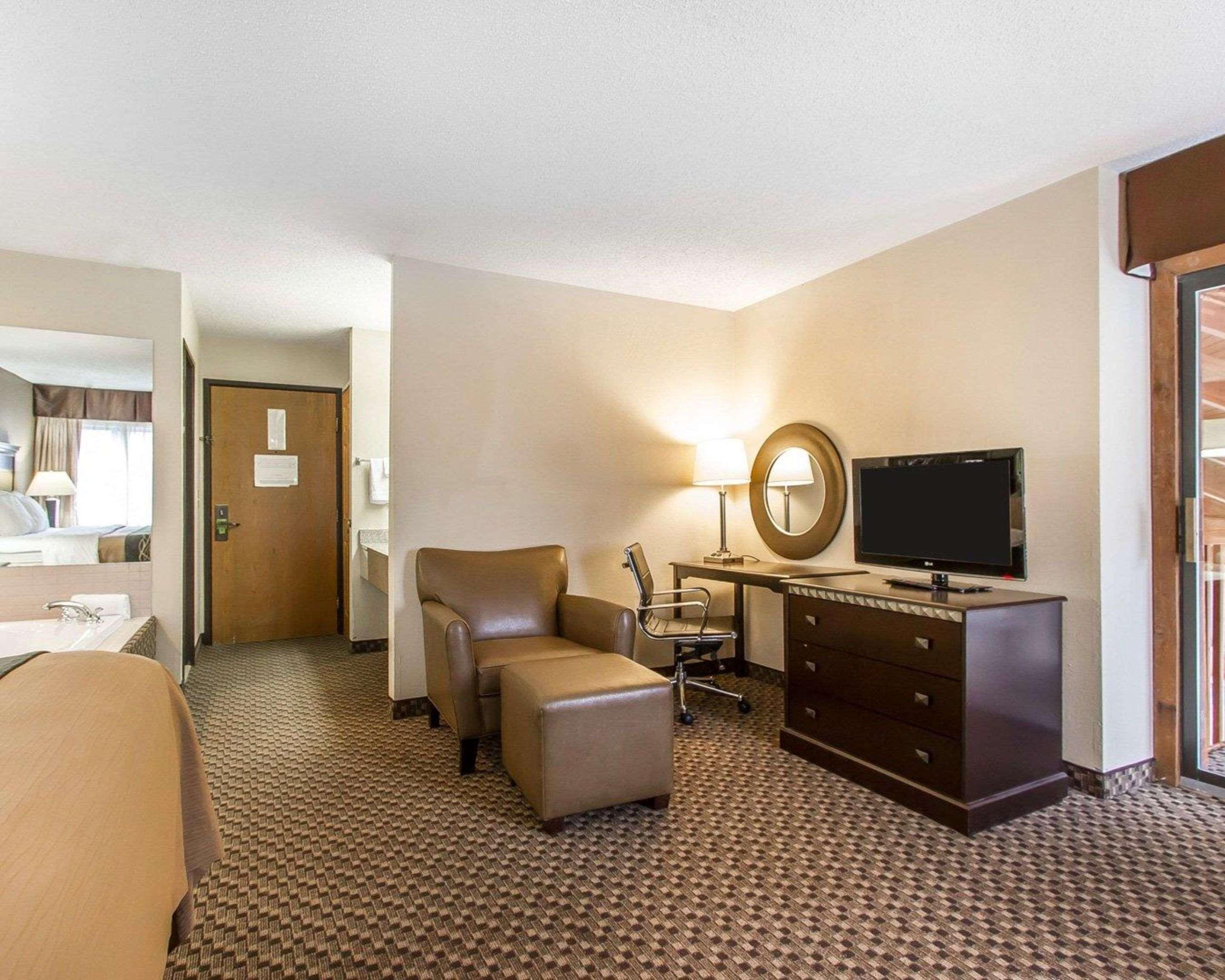 Quality Inn Macomb Near University Area Esterno foto
