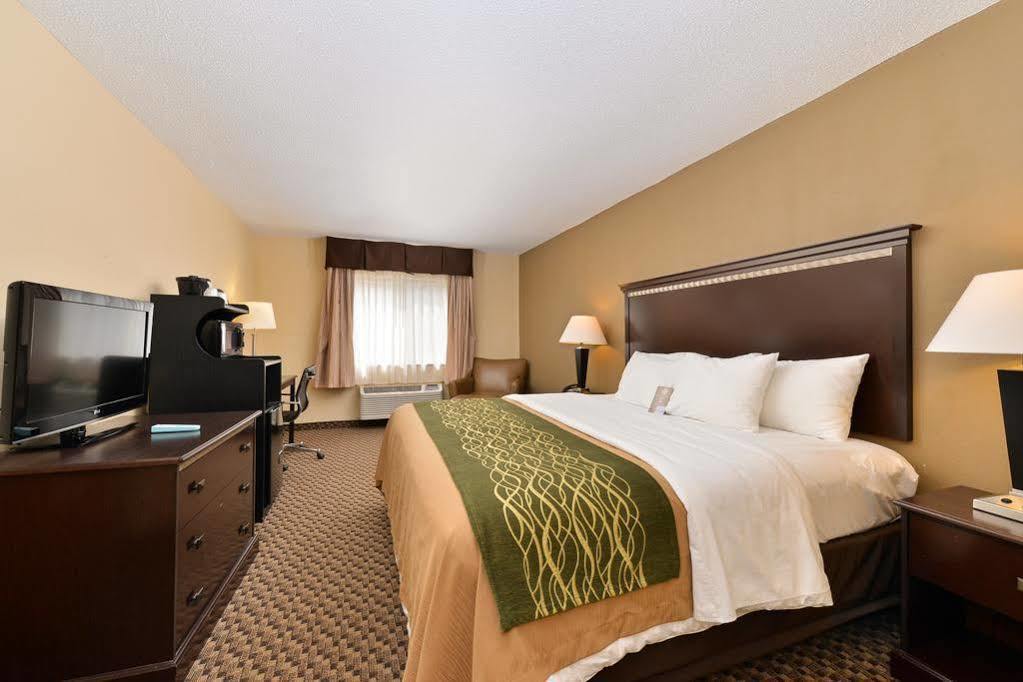 Quality Inn Macomb Near University Area Esterno foto
