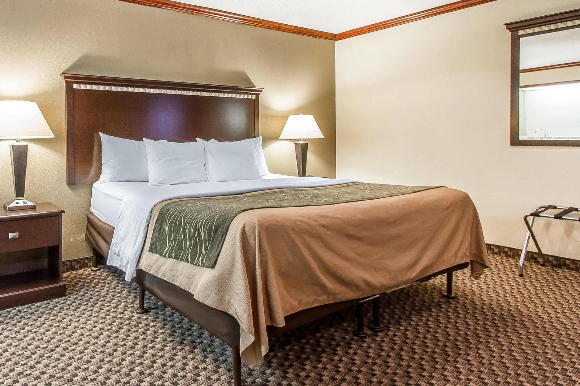 Quality Inn Macomb Near University Area Esterno foto